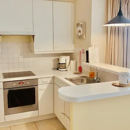 Ruim, Lichtrijk Appartement Met Groot Terras Uitstekend Gelegen In De Panne Exterior photo