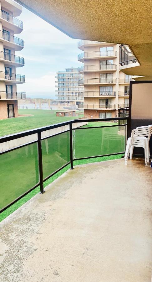 Ruim, Lichtrijk Met Groot Terras Uitstekend Gelegen In Apartment De Panne